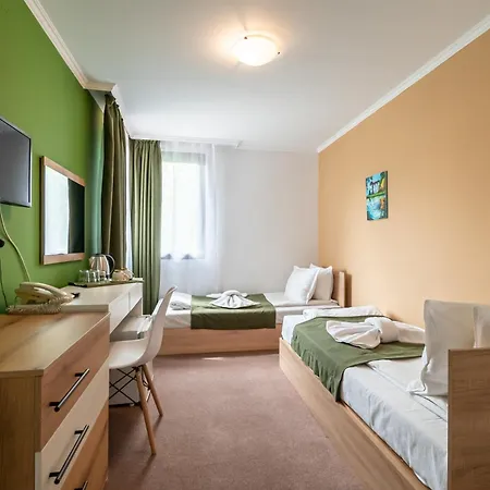 грами Хотел 3*