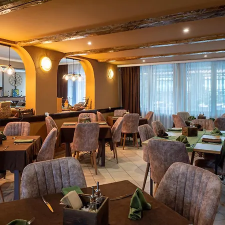 грами Хотел 3*