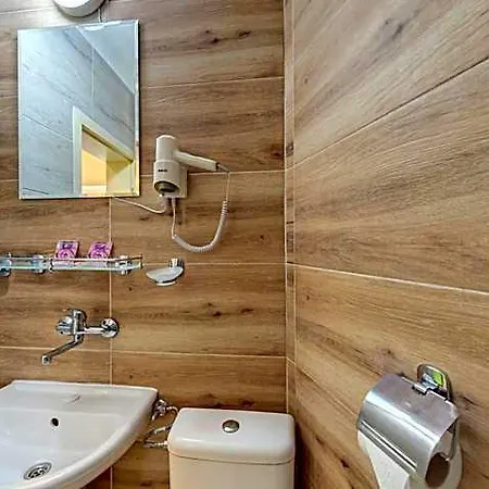 Hotel Grami