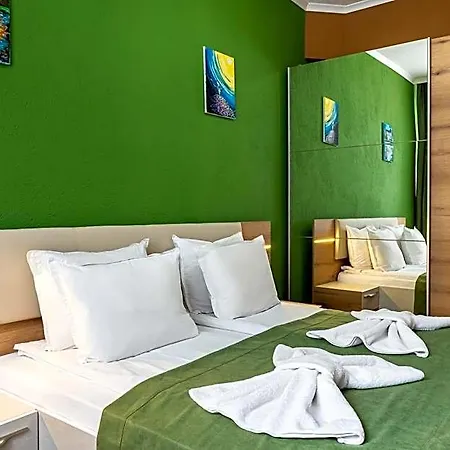 Grami Hotel 3*