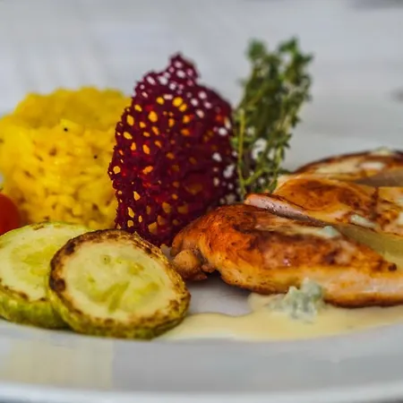 грами Хотел 3*