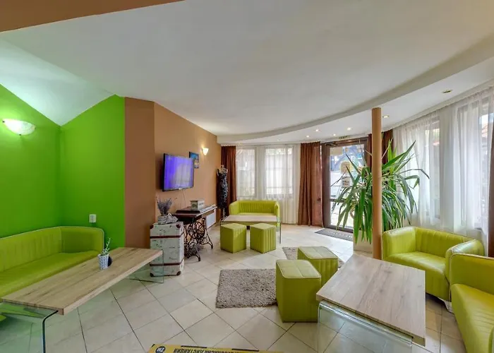 Grami Отель Банско